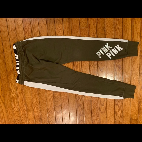 Comfy, warm joggers - Picture 7 of 11